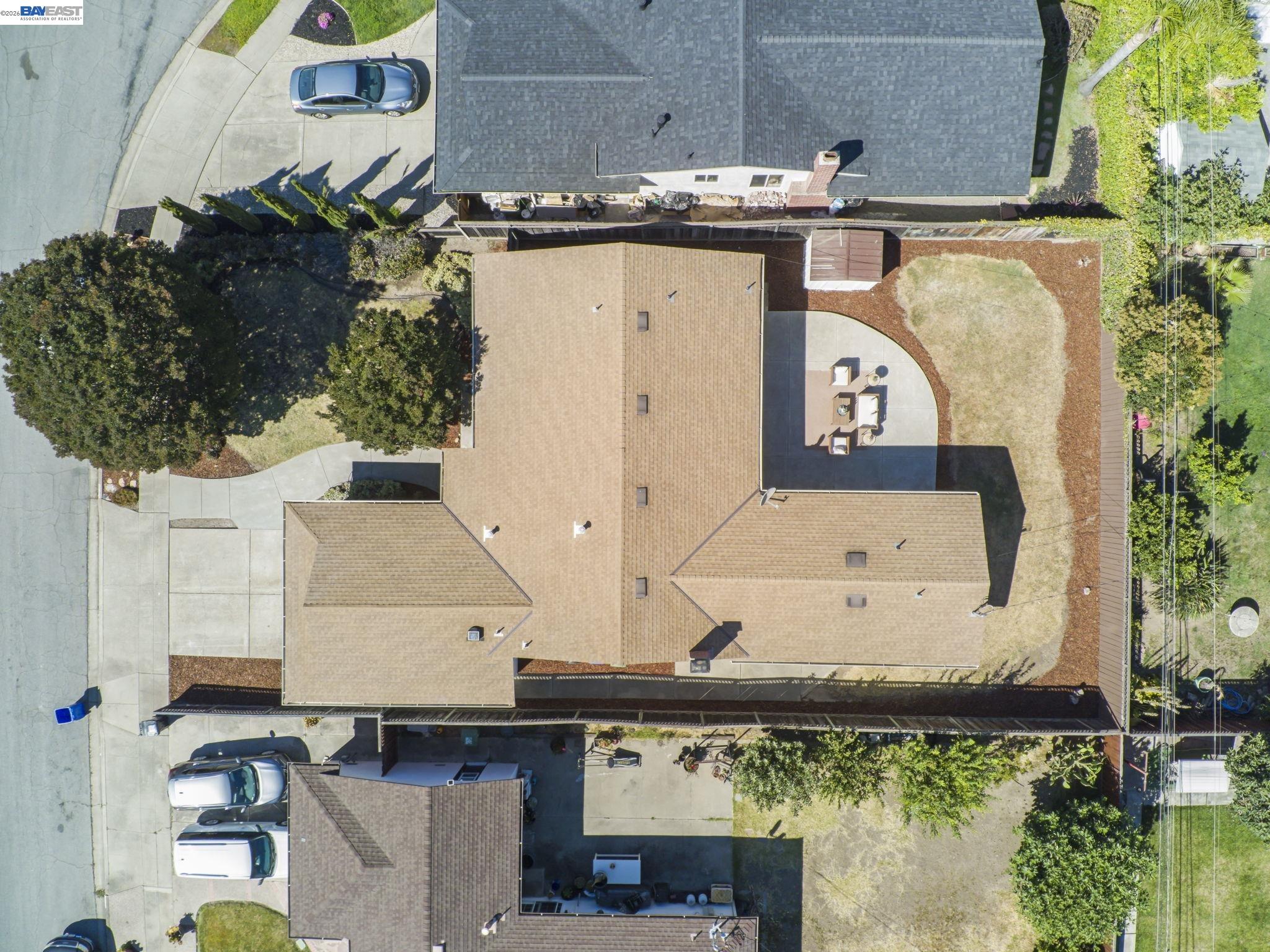5048 Brian Ct