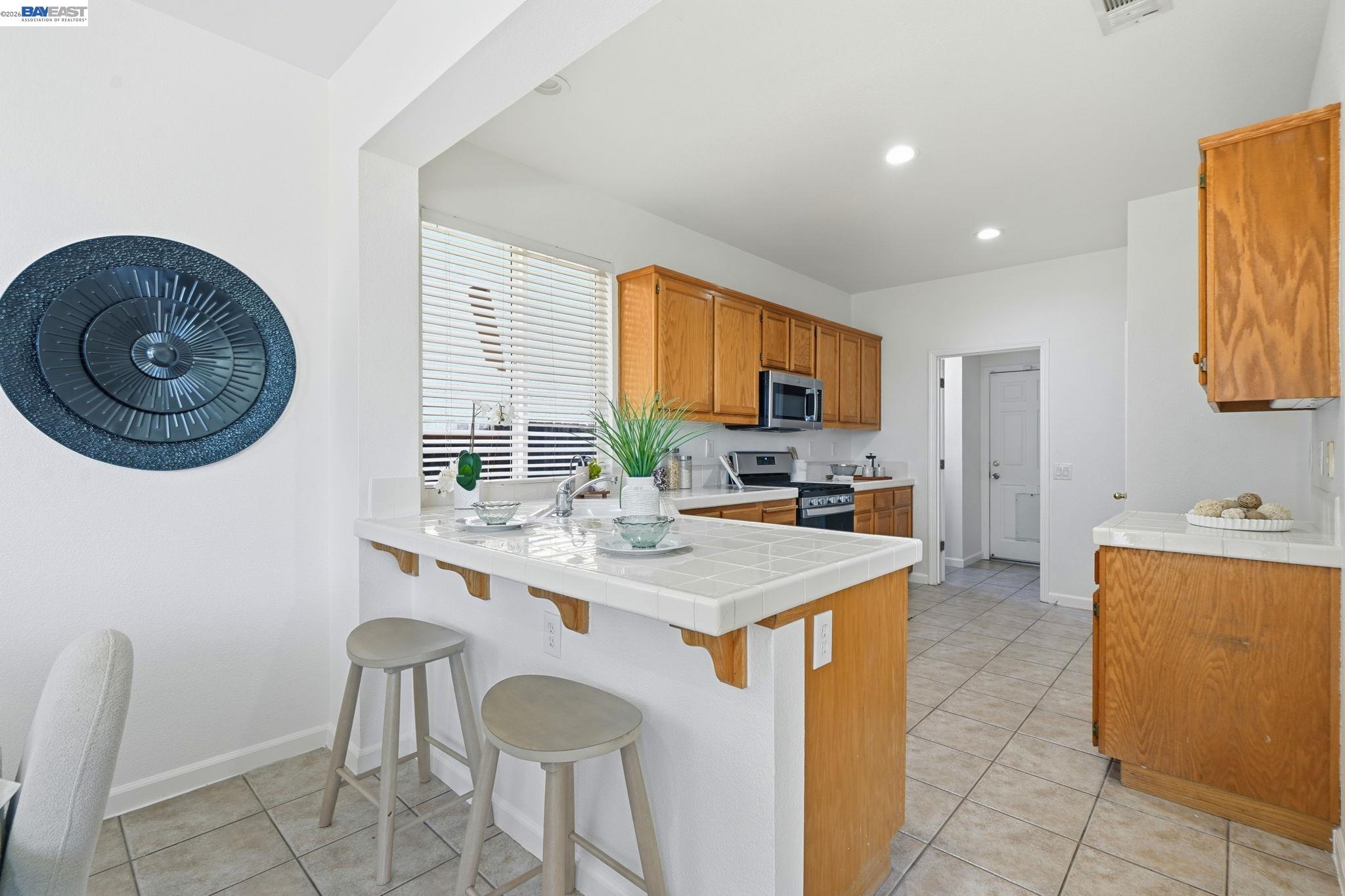 4108 Regatta Dr