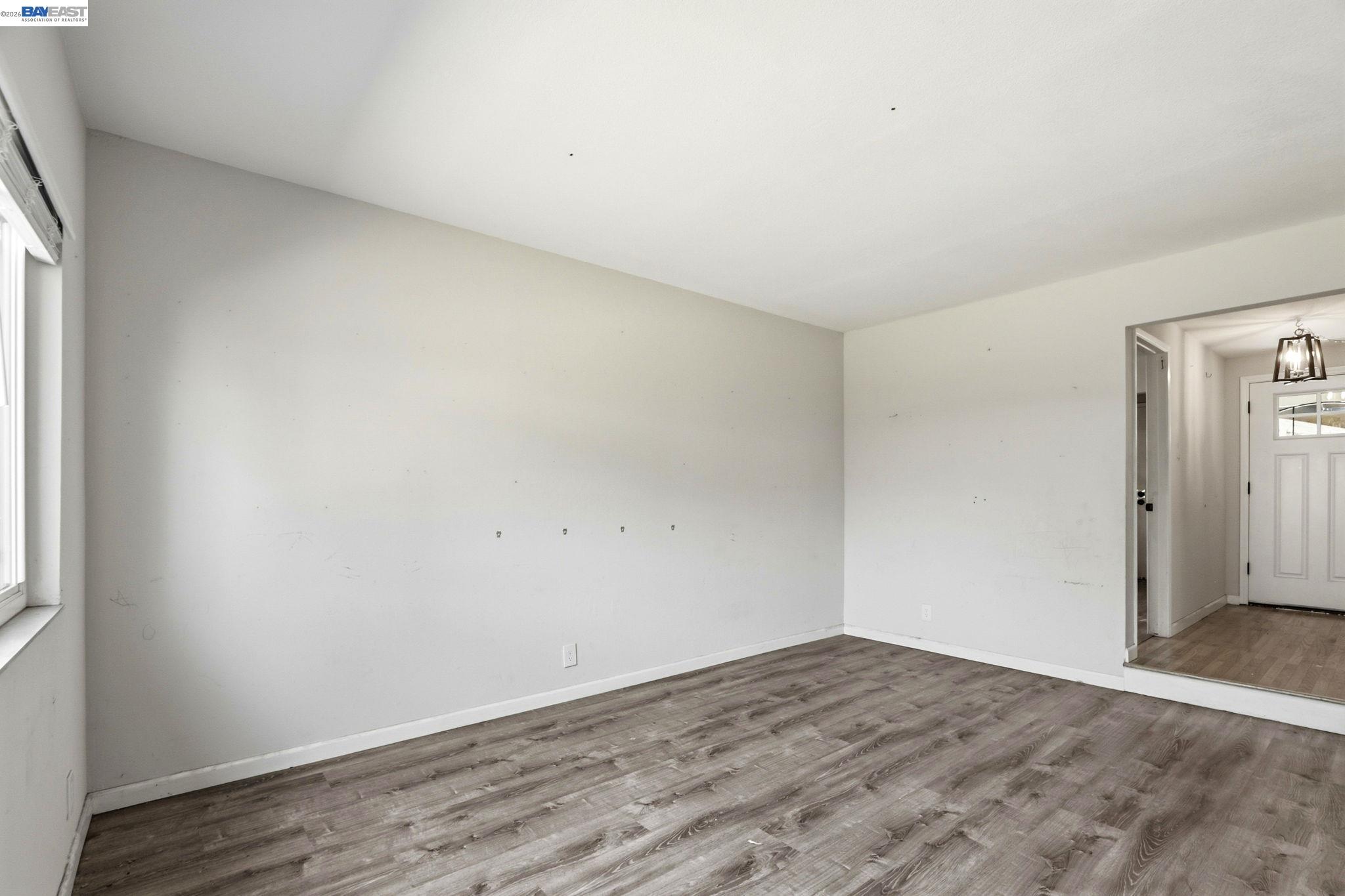 34390 Thornhill Ct.