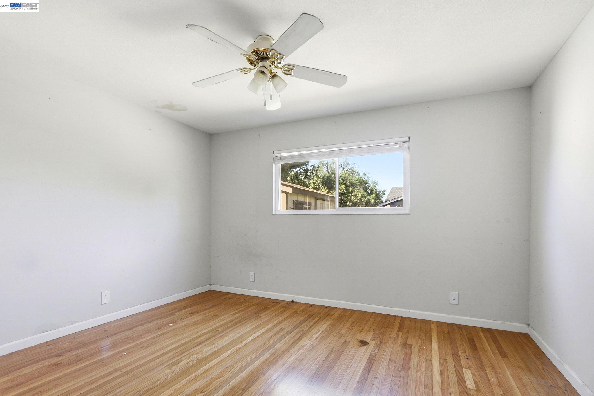 34390 Thornhill Ct.