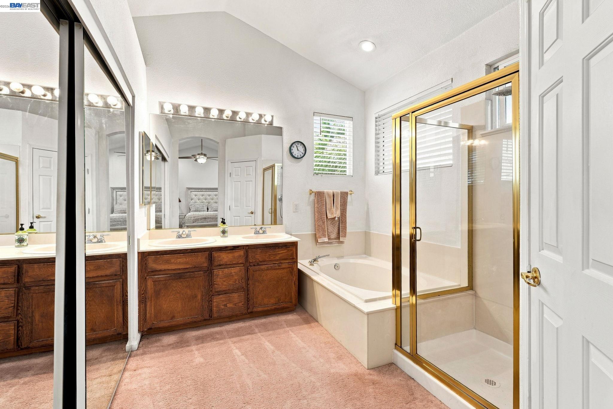 2833 Clover Hill Ct