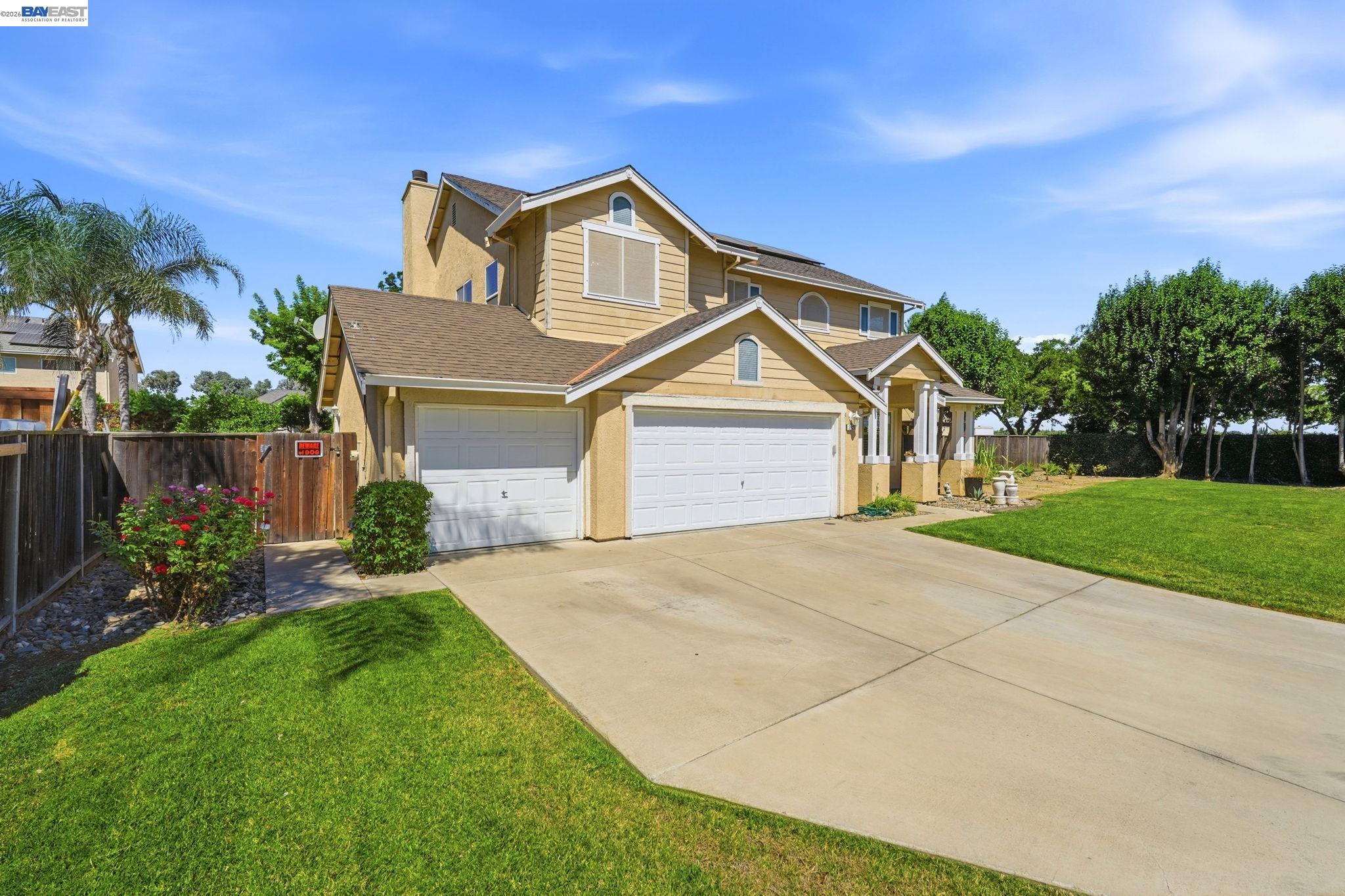 2833 Clover Hill Ct