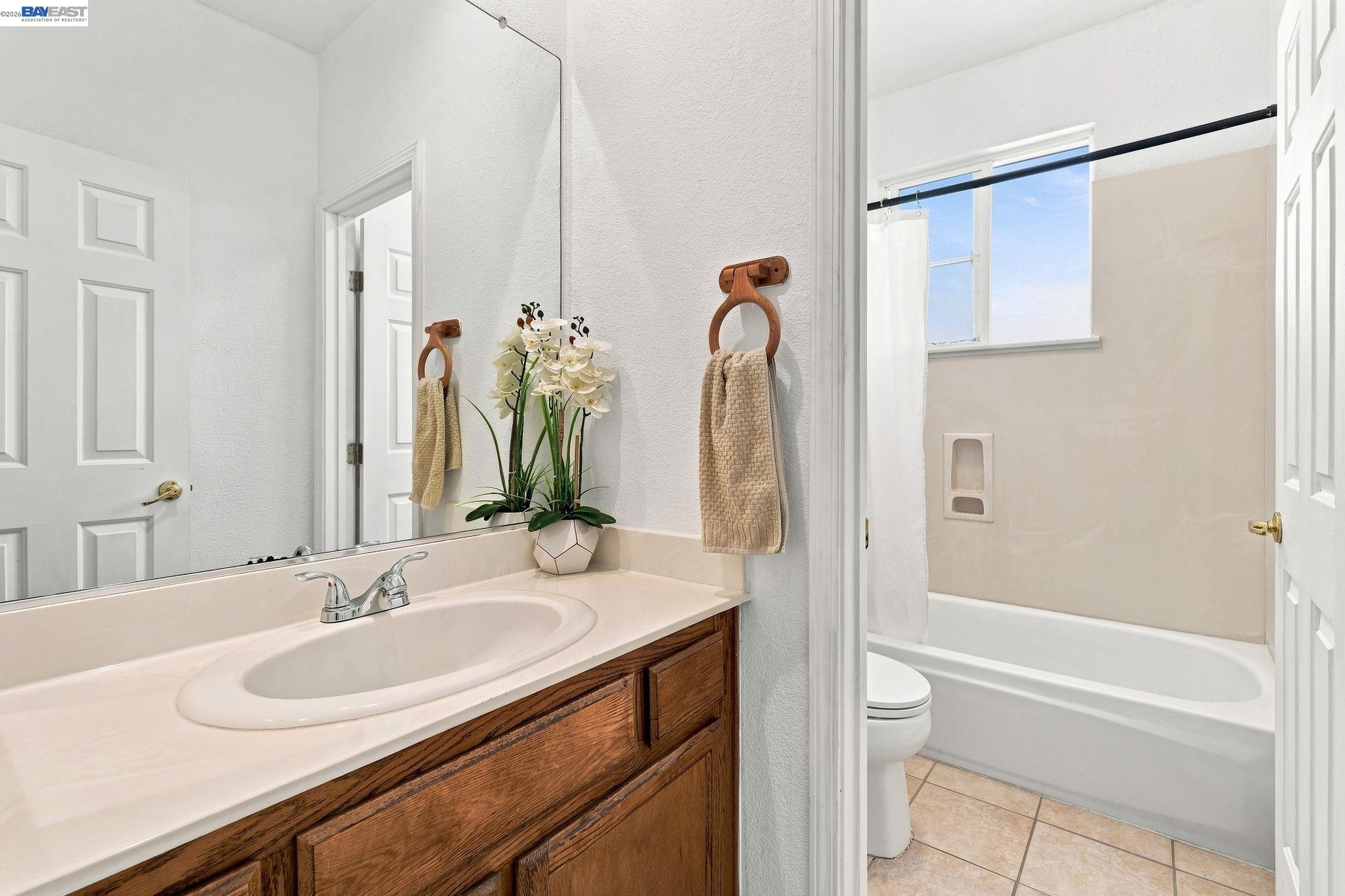 2833 Clover Hill Ct