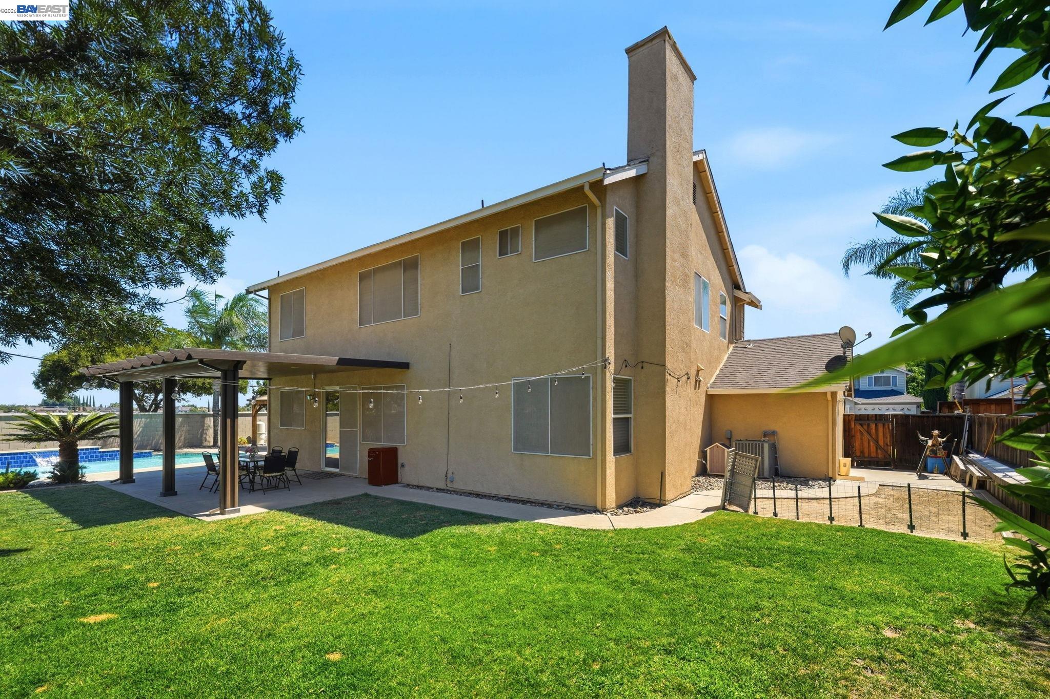 2833 Clover Hill Ct