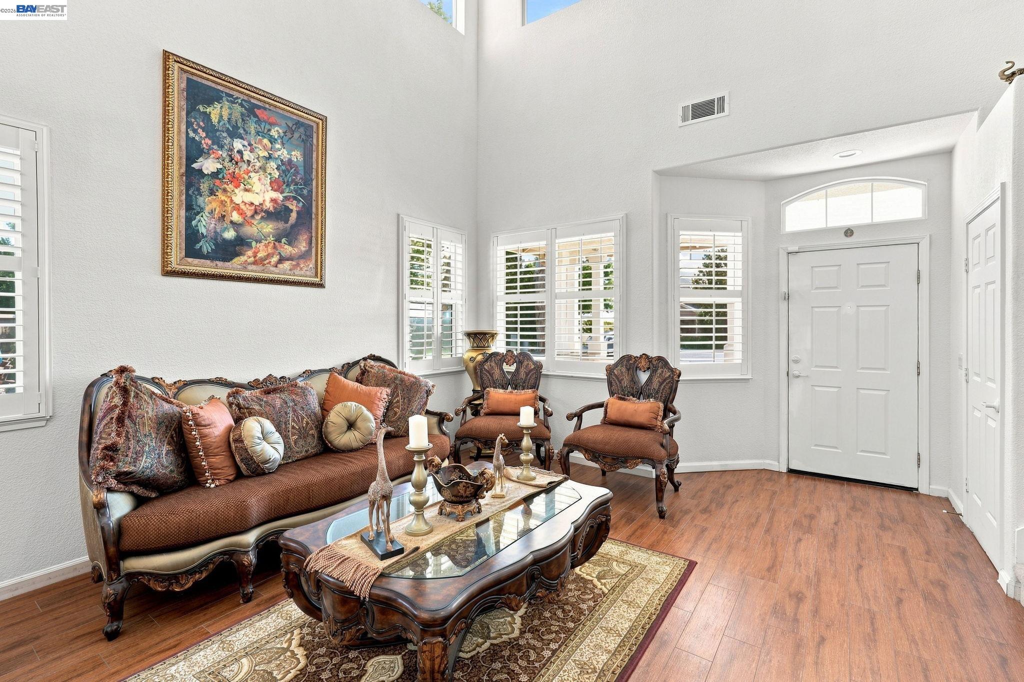 2833 Clover Hill Ct