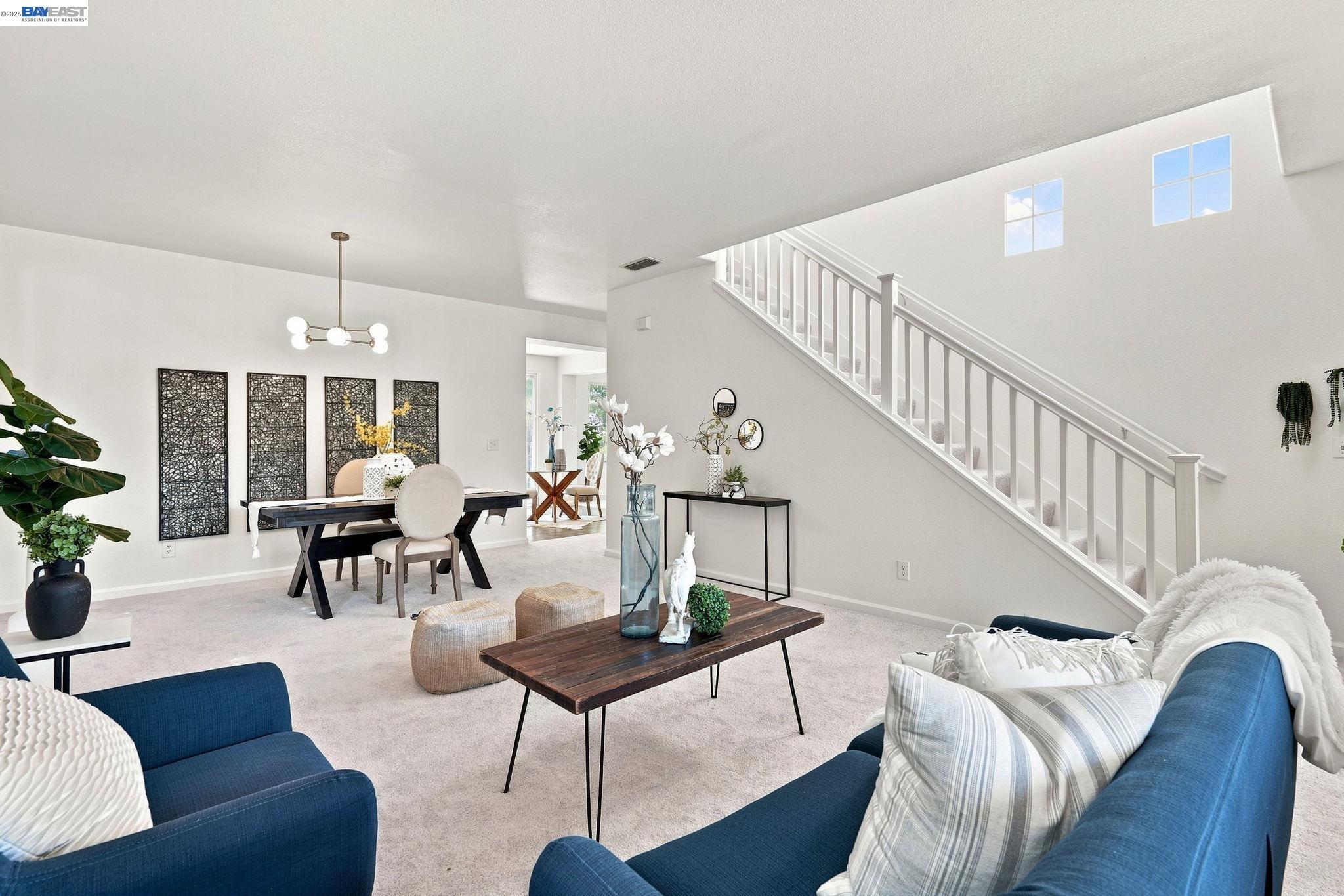 1015 Canyon Oaks Dr
