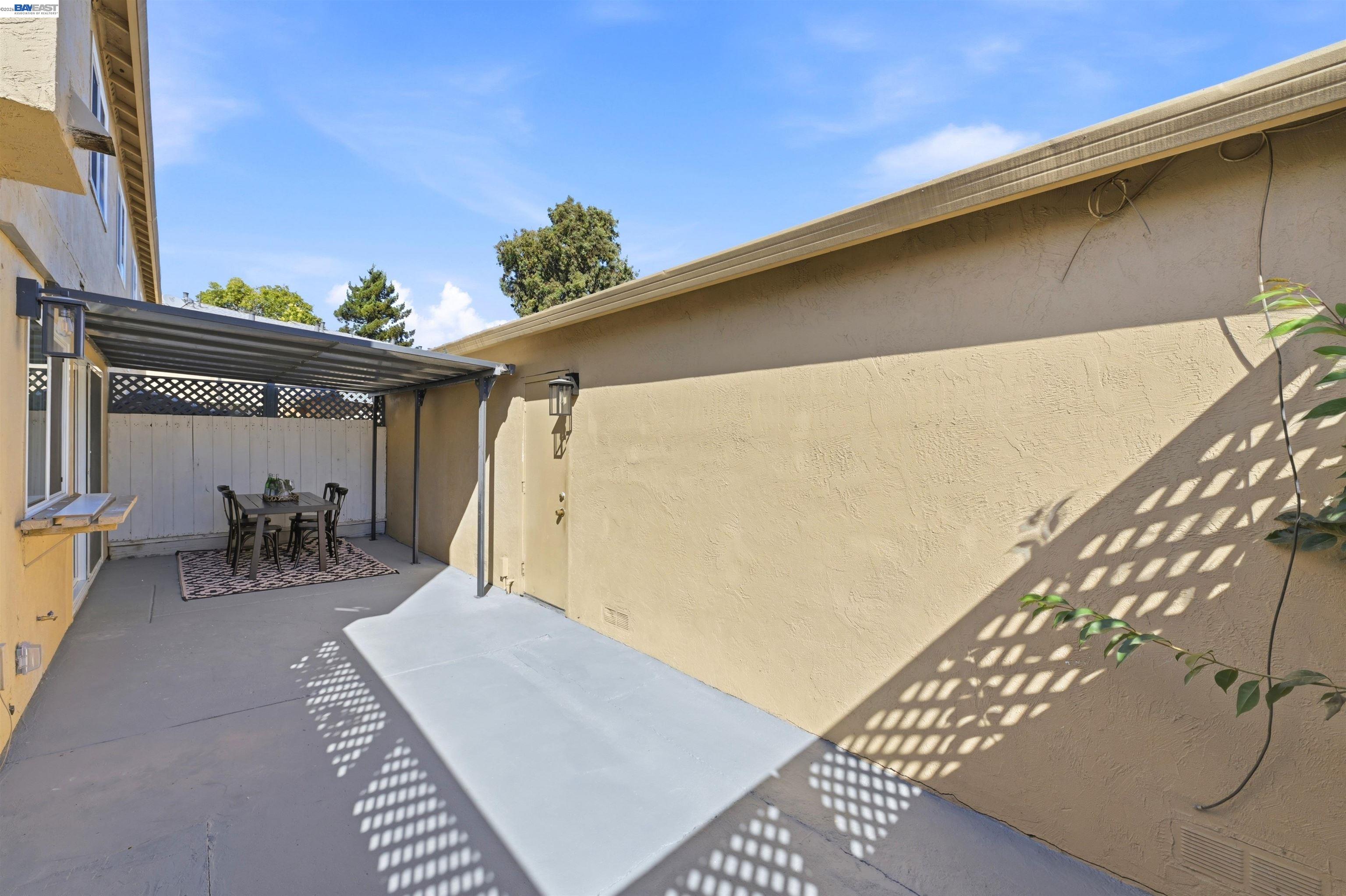 4270 Solar Cir