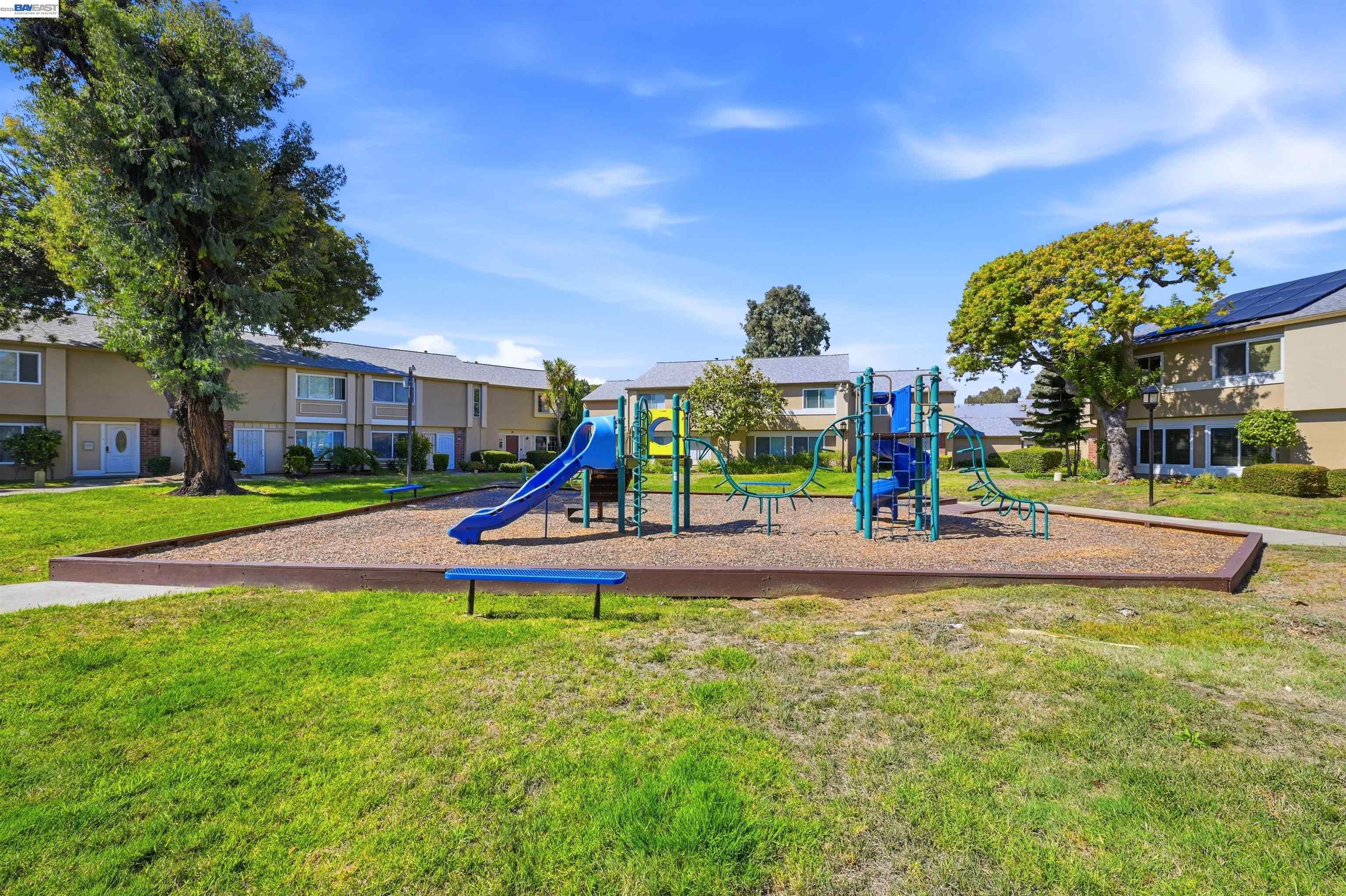 4270 Solar Cir