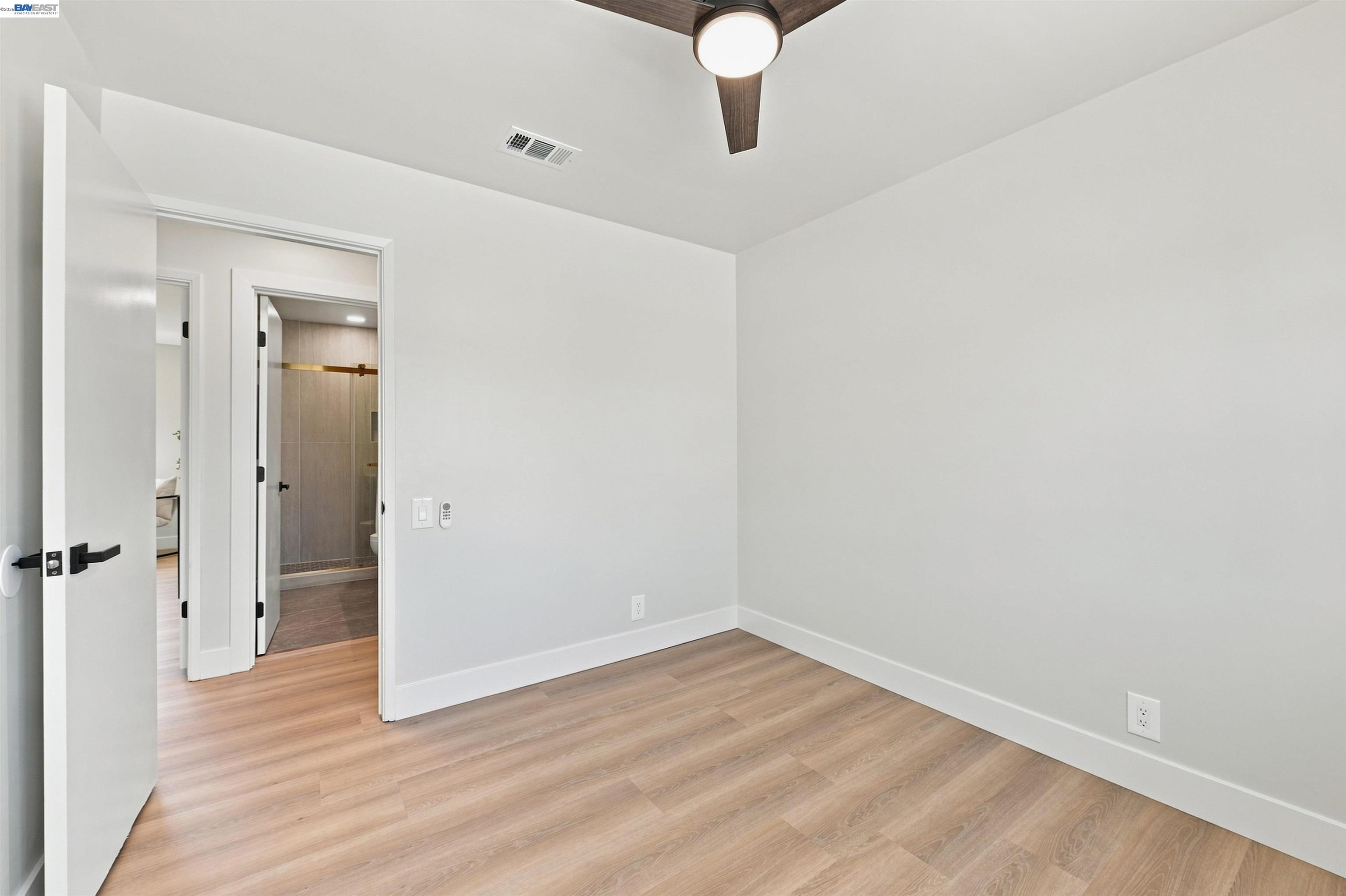 4270 Solar Cir