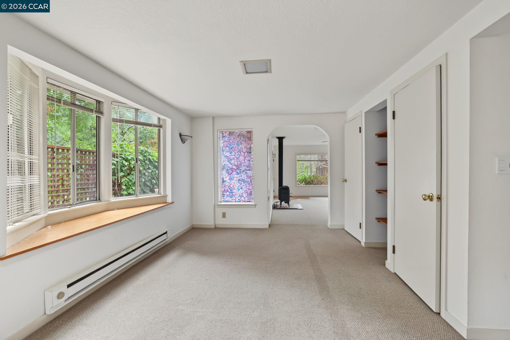 23 Sycamore Ave