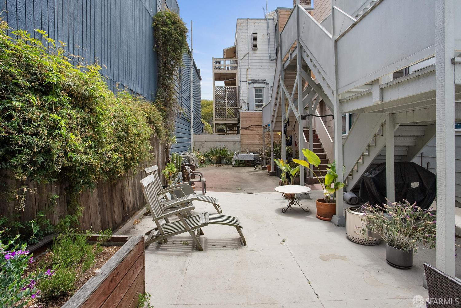 1483 Guerrero Street