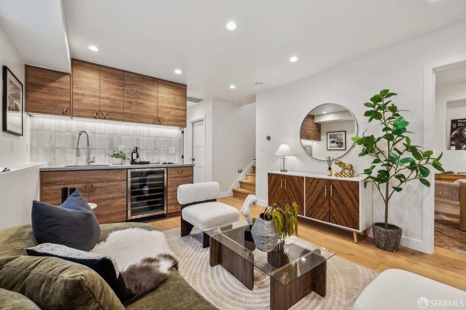 57 Niagara Avenue