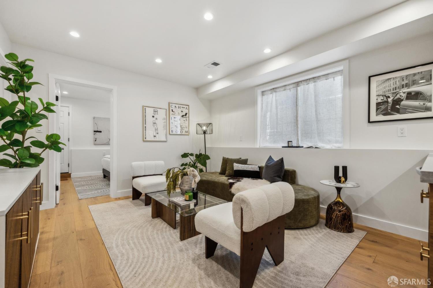 57 Niagara Avenue