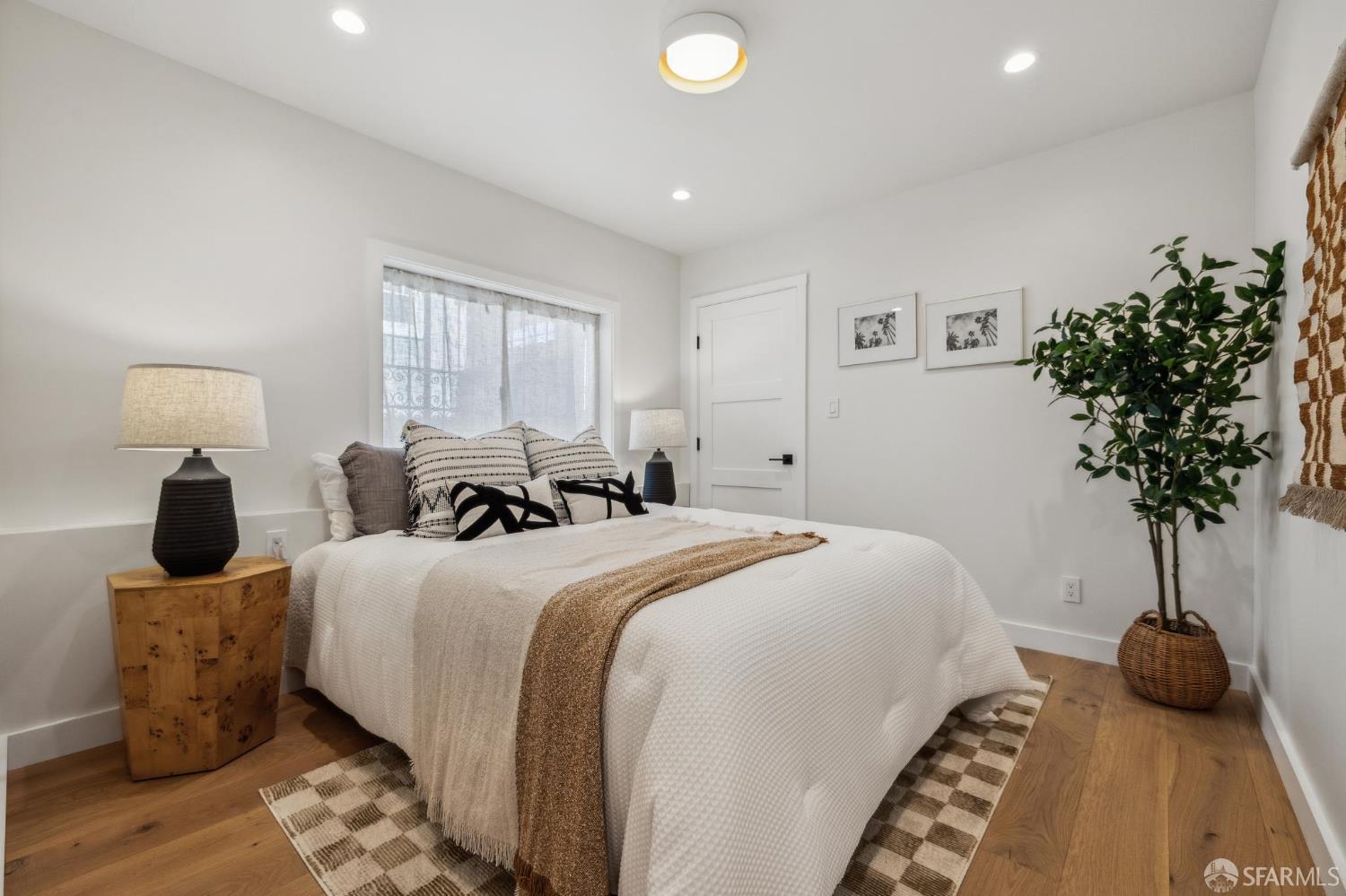 57 Niagara Avenue