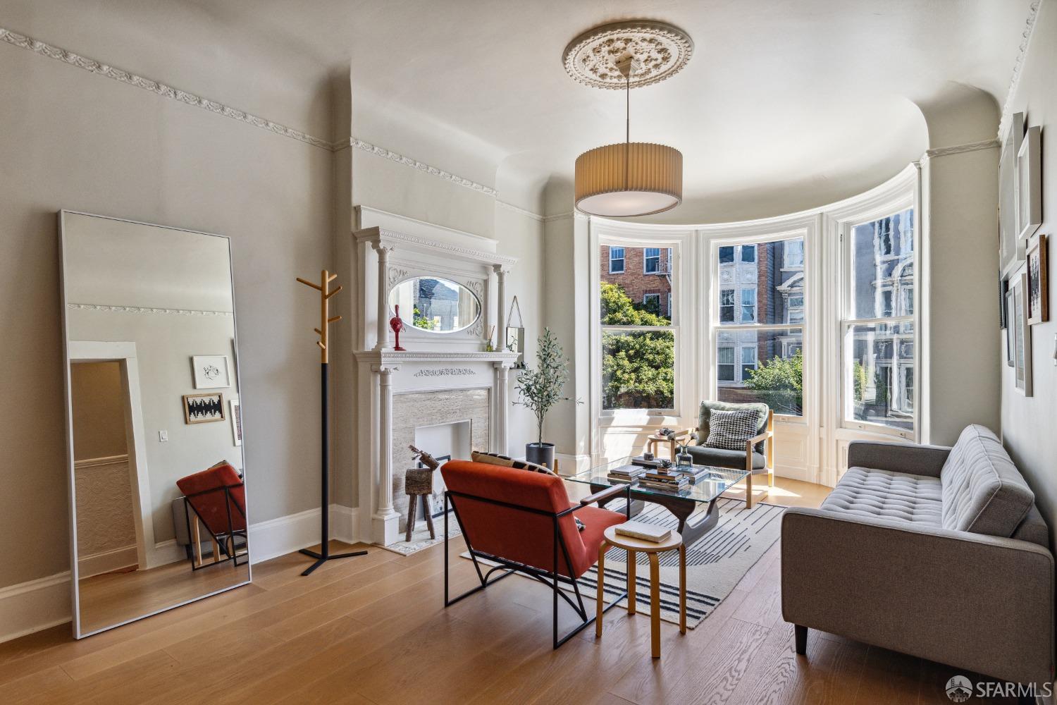 2856 Sacramento Street