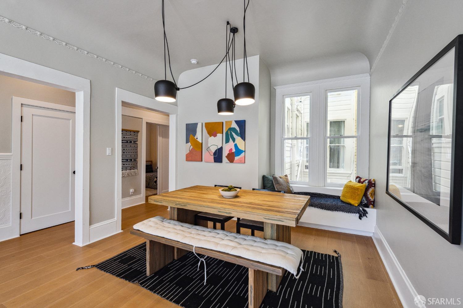 2856 Sacramento Street