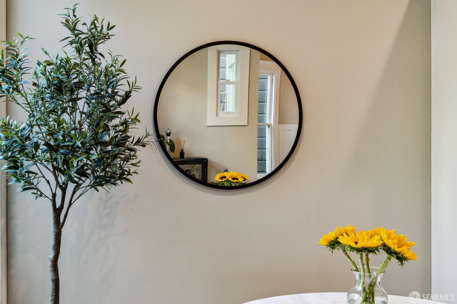 2856 Sacramento Street