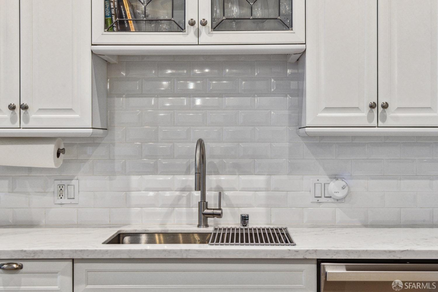 2856 Sacramento Street