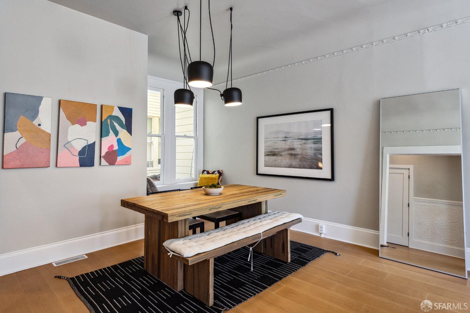 2856 Sacramento Street