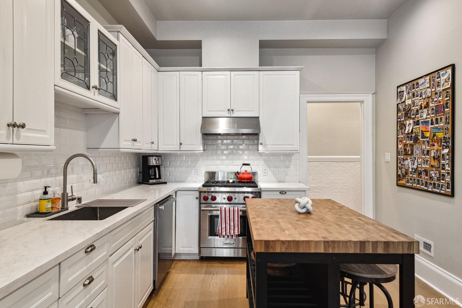 2856 Sacramento Street