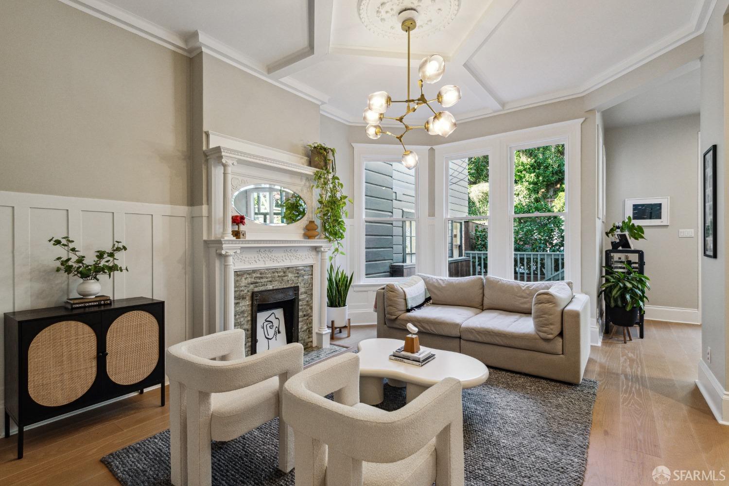 2856 Sacramento Street