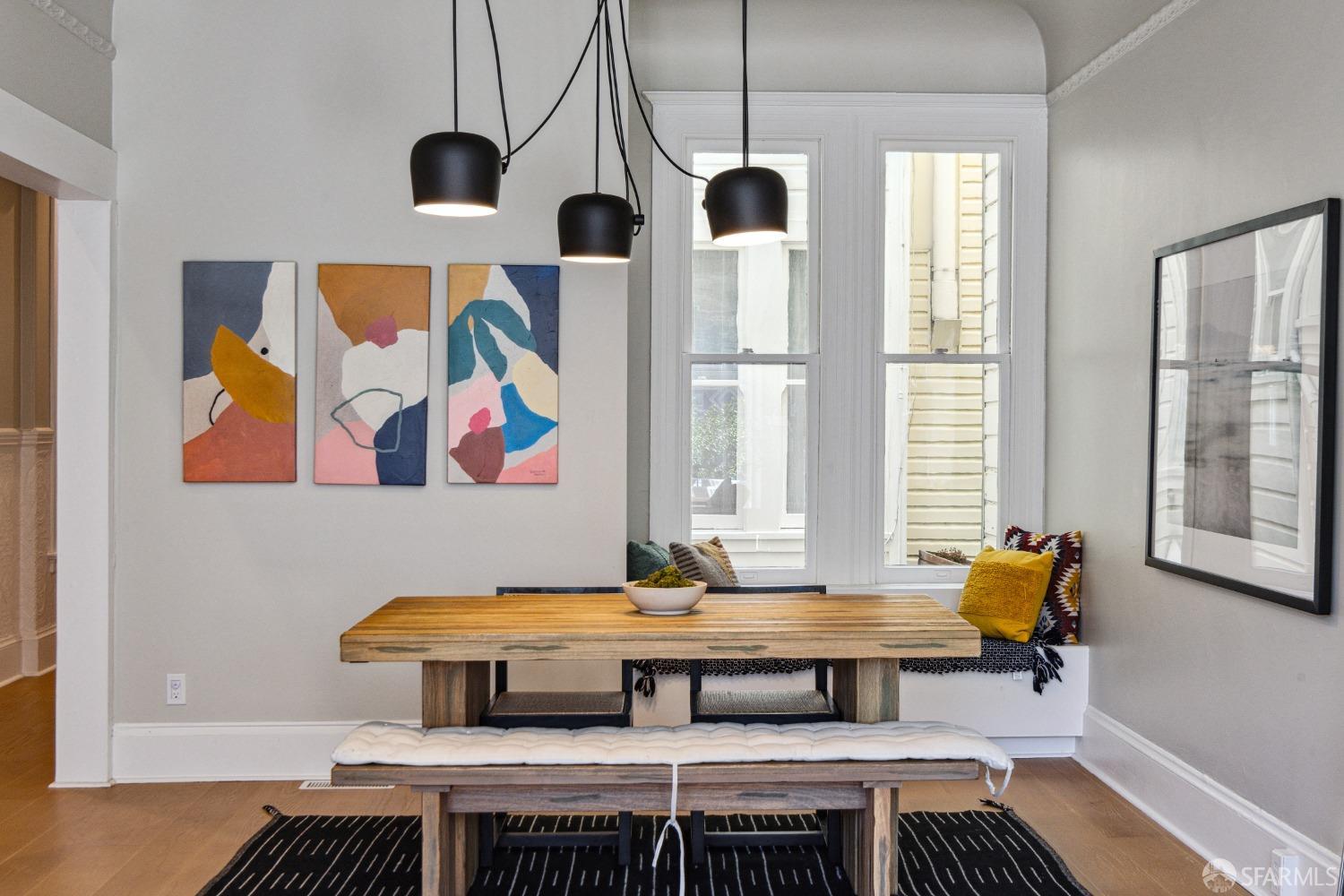 2856 Sacramento Street