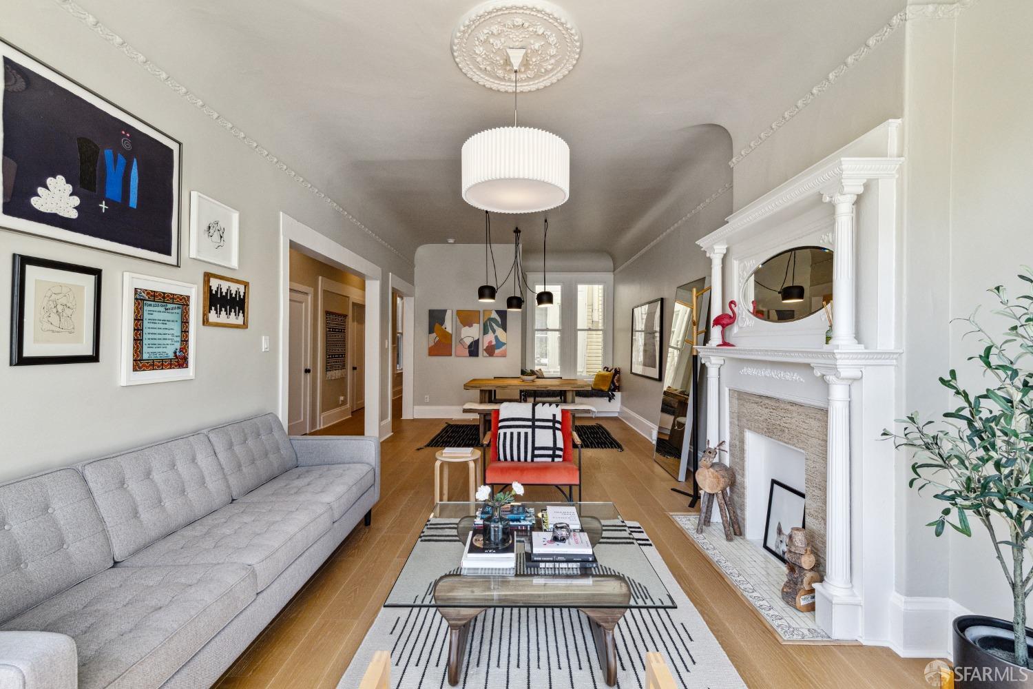 2856 Sacramento Street