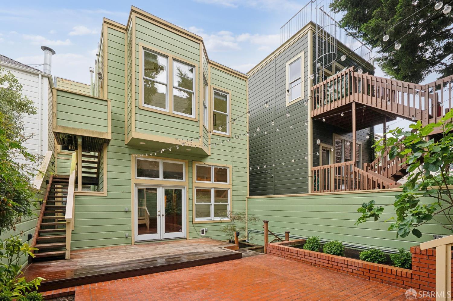 176 Castro Street
