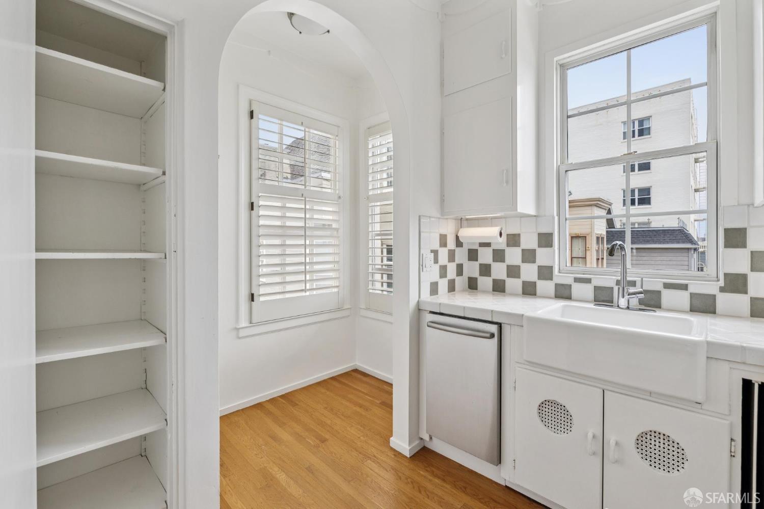 3337 Clay Street # 5