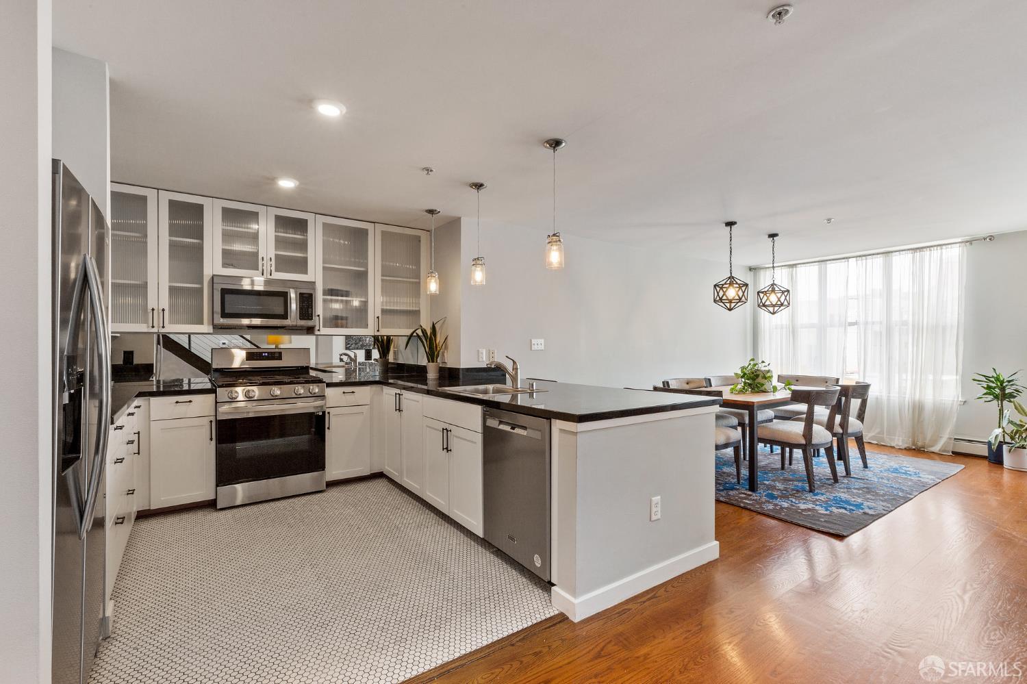 1720 Clay Street # 14