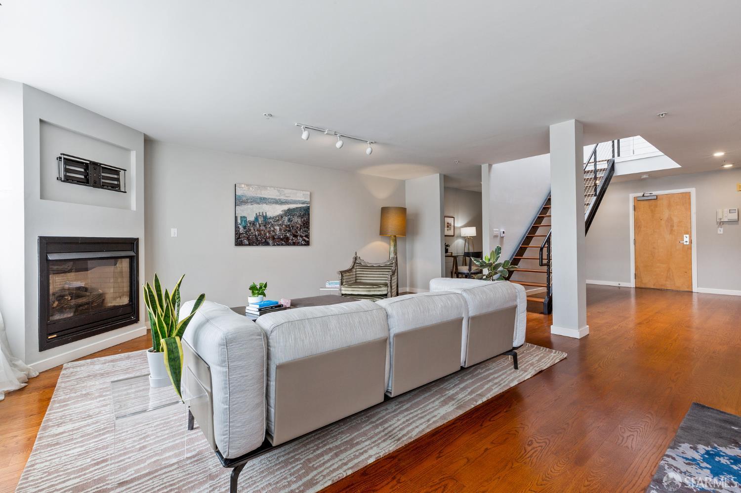 1720 Clay Street # 14