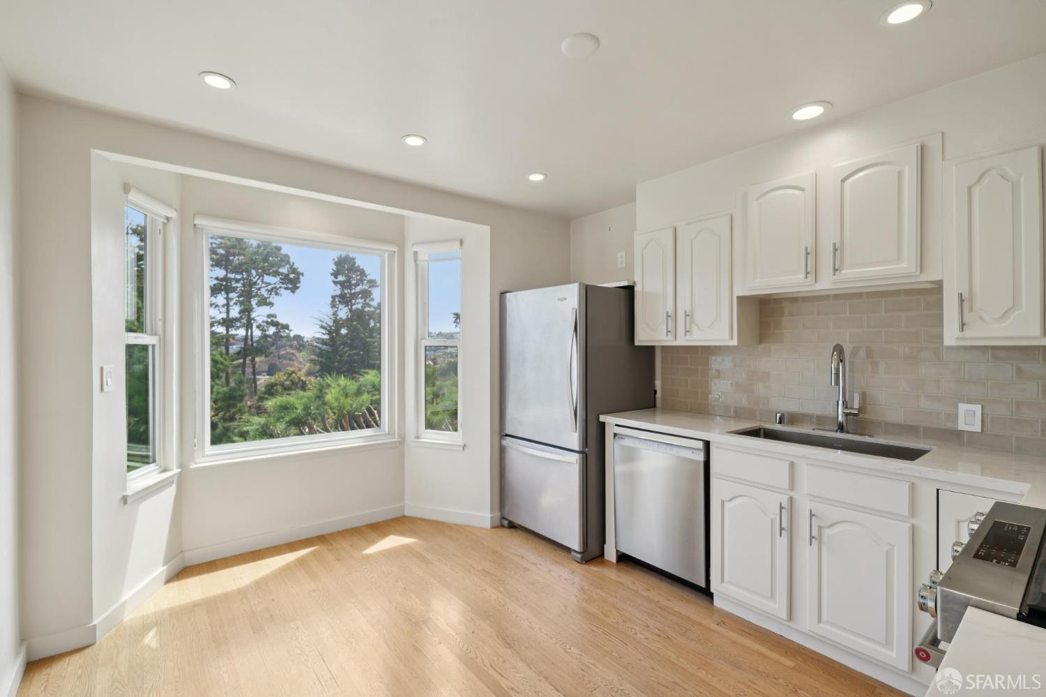 74 Sunview Drive