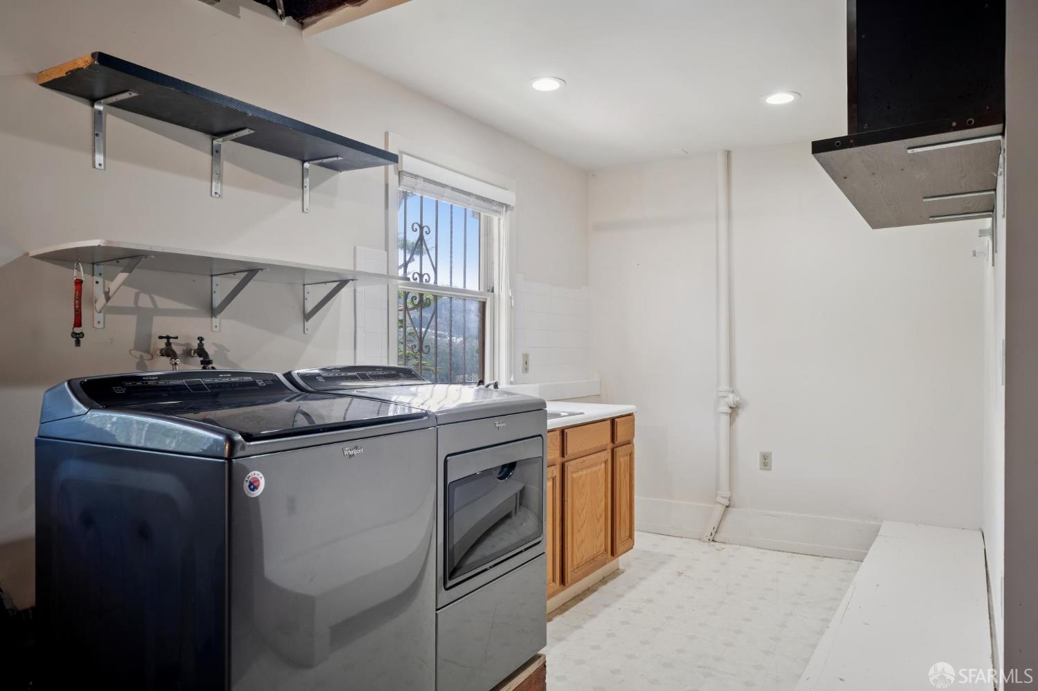 74 Sunview Drive
