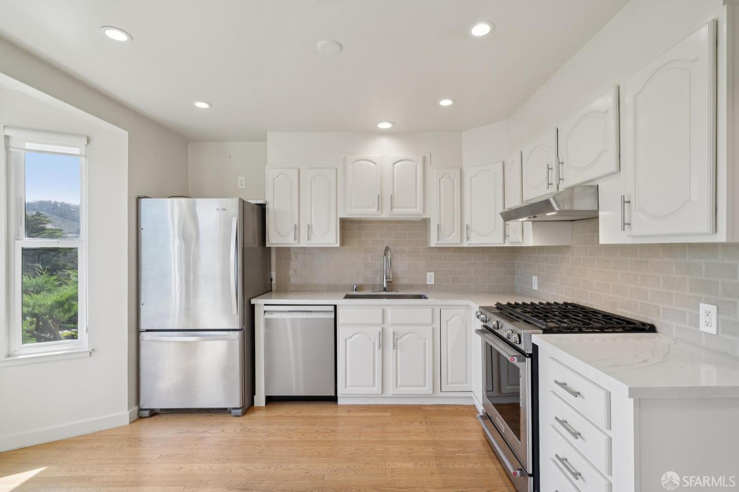 74 Sunview Drive