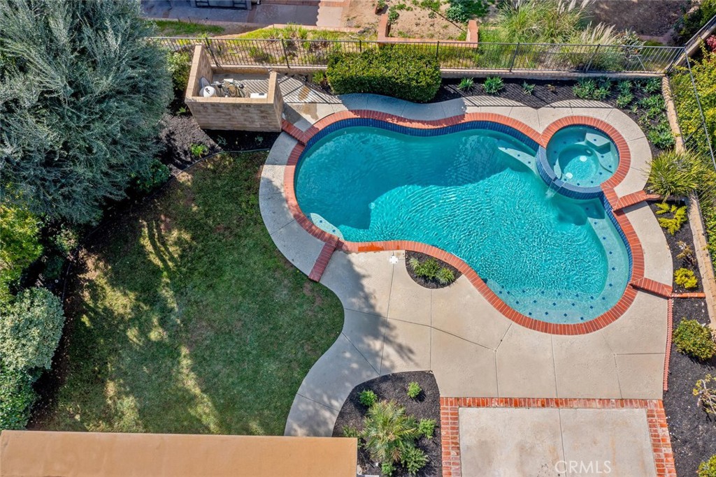 25409 Stratford Drive