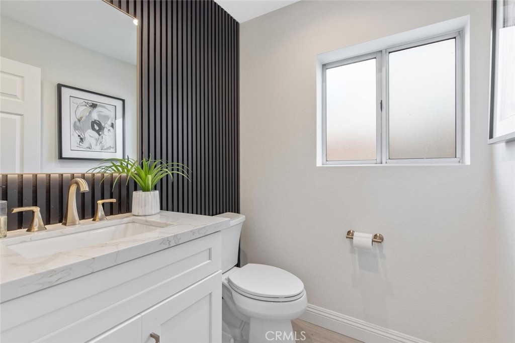 25409 Stratford Drive