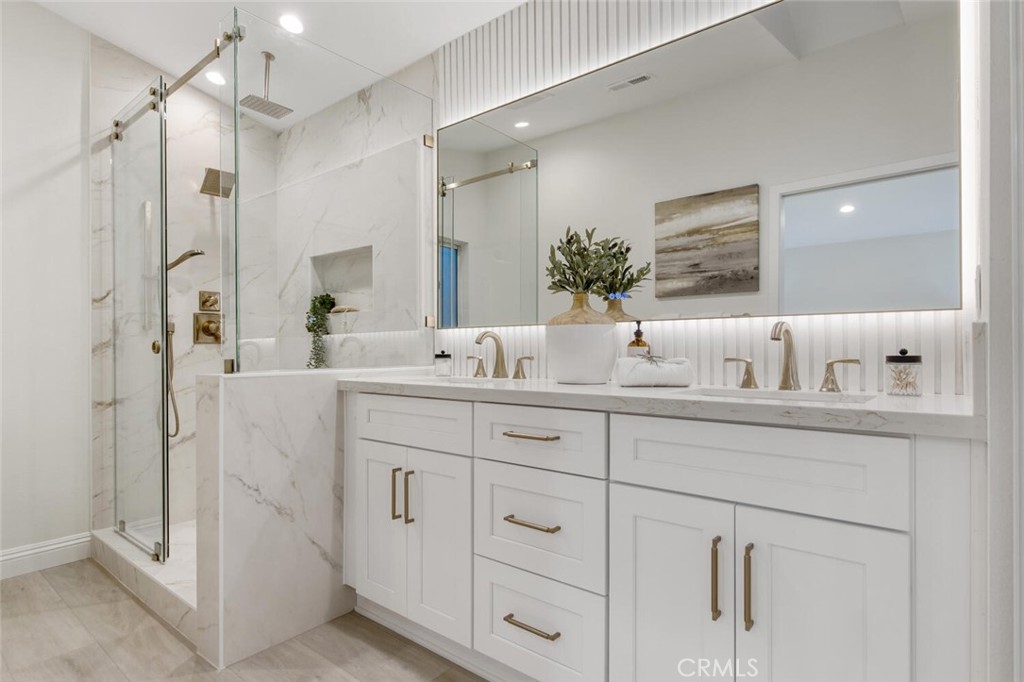 25409 Stratford Drive