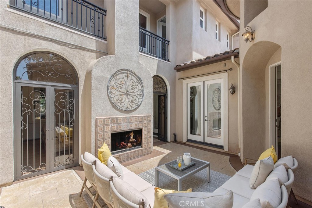 26406 Valley Oak Lane