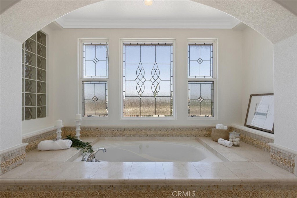 26406 Valley Oak Lane