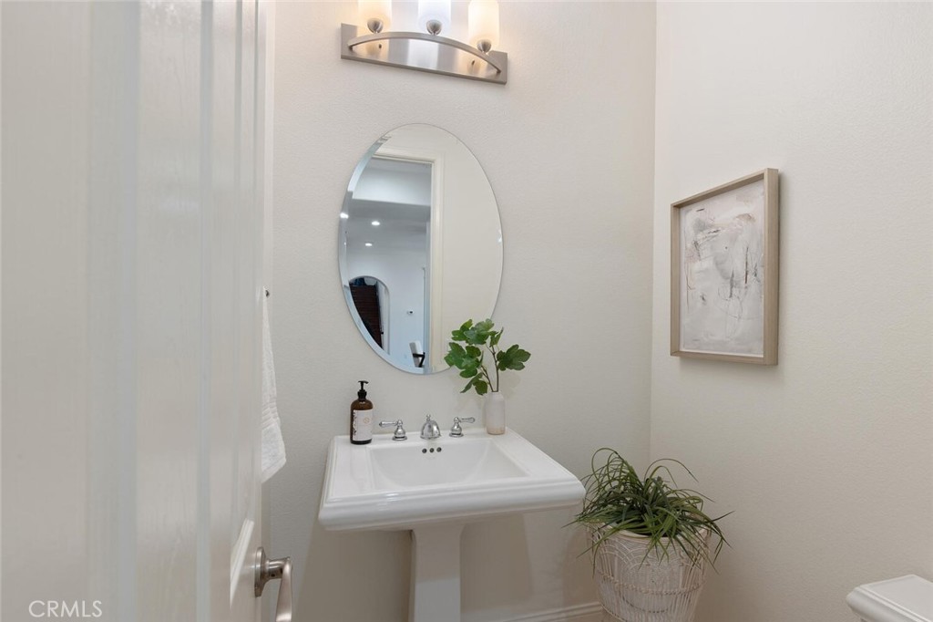 26406 Valley Oak Lane