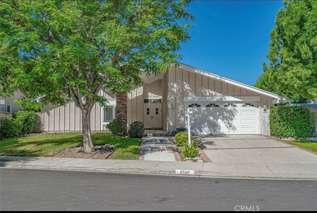 25611 Bellerive Drive