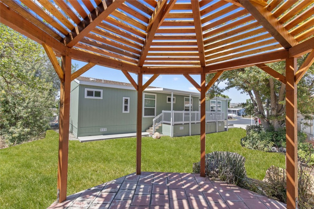 26501 Cockleburr Lane