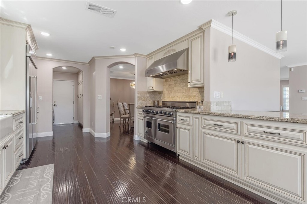 27910 Bridlewood Drive