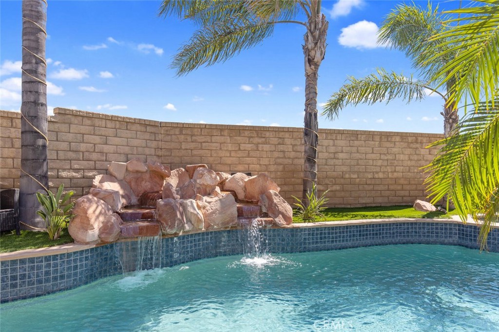 27910 Bridlewood Drive