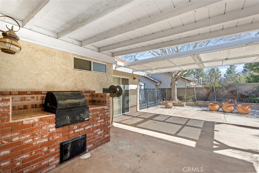 6118 Landau Place