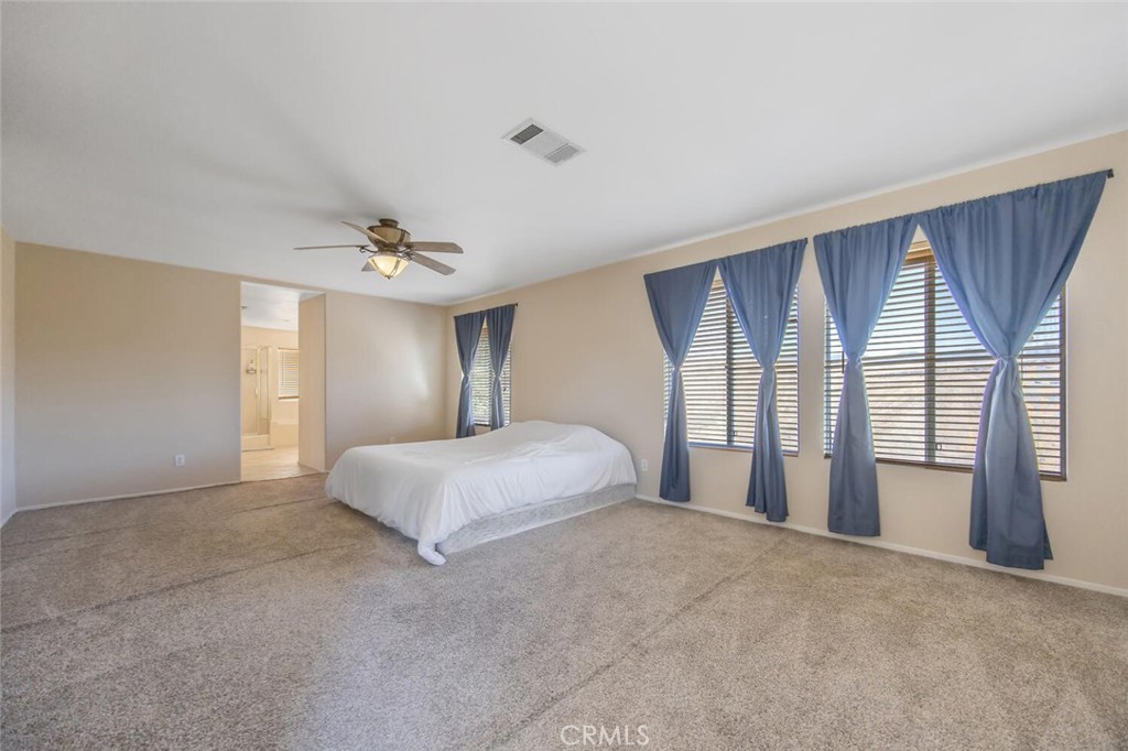 32778 The Old Road