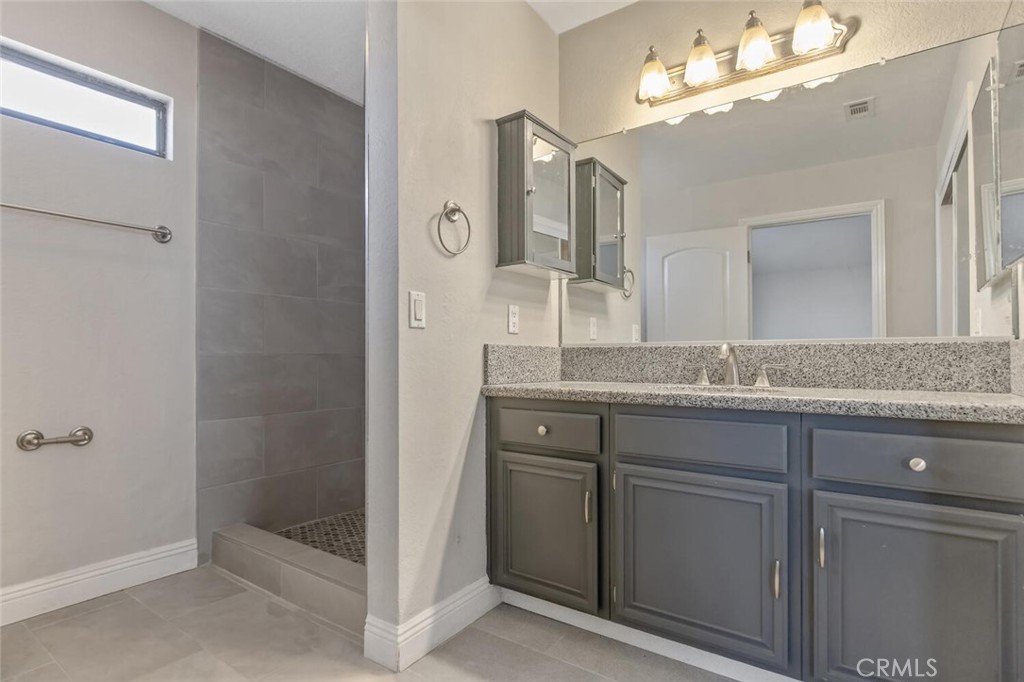 837 E Kettering Street