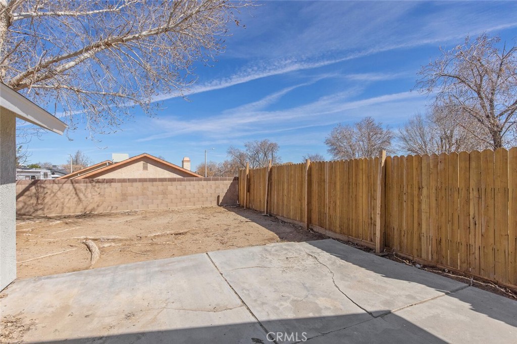 837 E Kettering Street