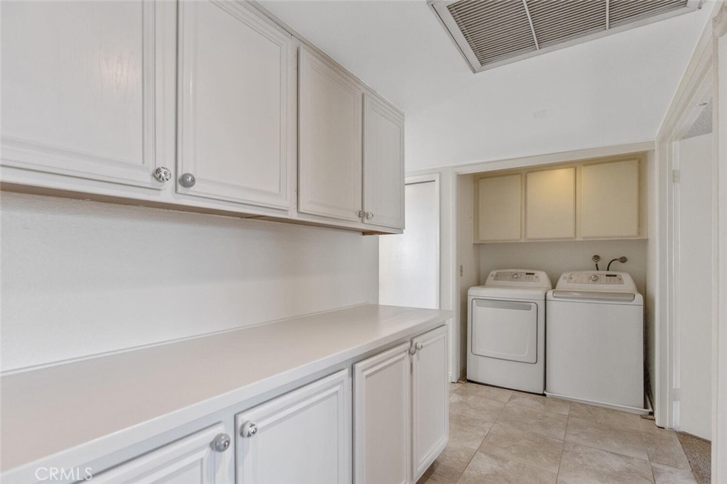 837 E Kettering Street