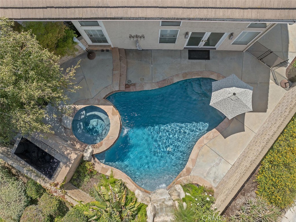 27448 Whitefield Place